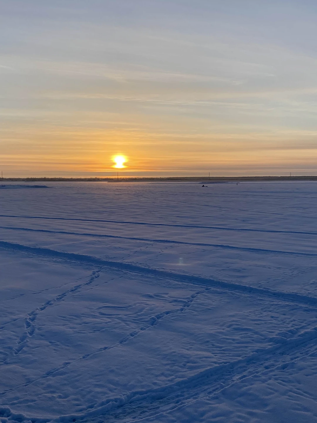 Отличная экскурсия, на одном дыхании. Евгений рассказал много интересных фактов, но и лишней информацией не перегружал