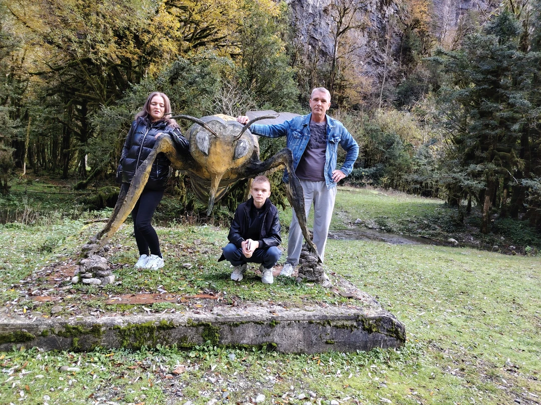 Всё соответствовало описанию. Комфортабильный автомобиль. Мне и семье очень понравилось. Рашиду огромное спасибо!