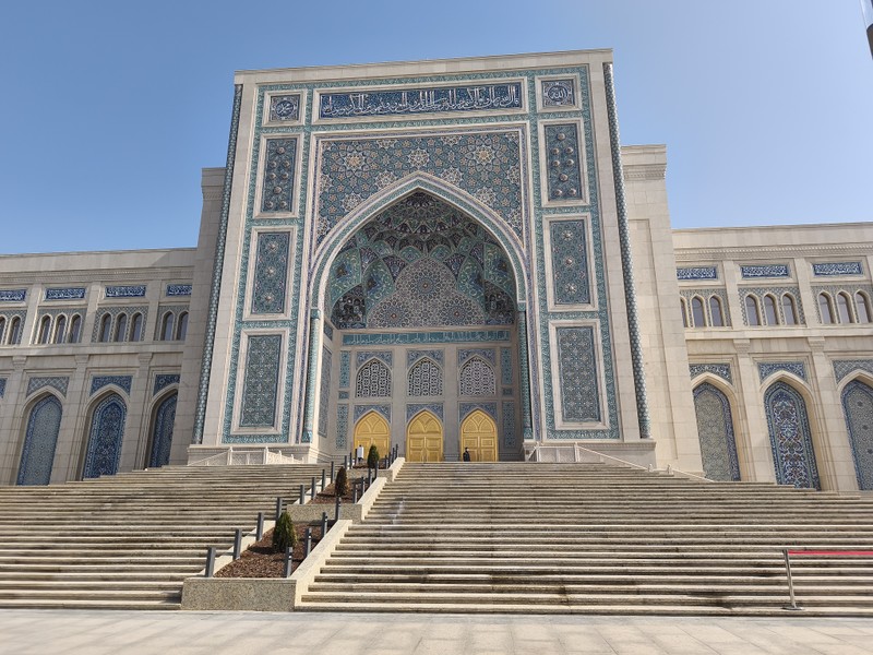 Гид Хаёт отработал по полной. Лучший в Ташкенте!!! Буду рекомендовать своим друзьям