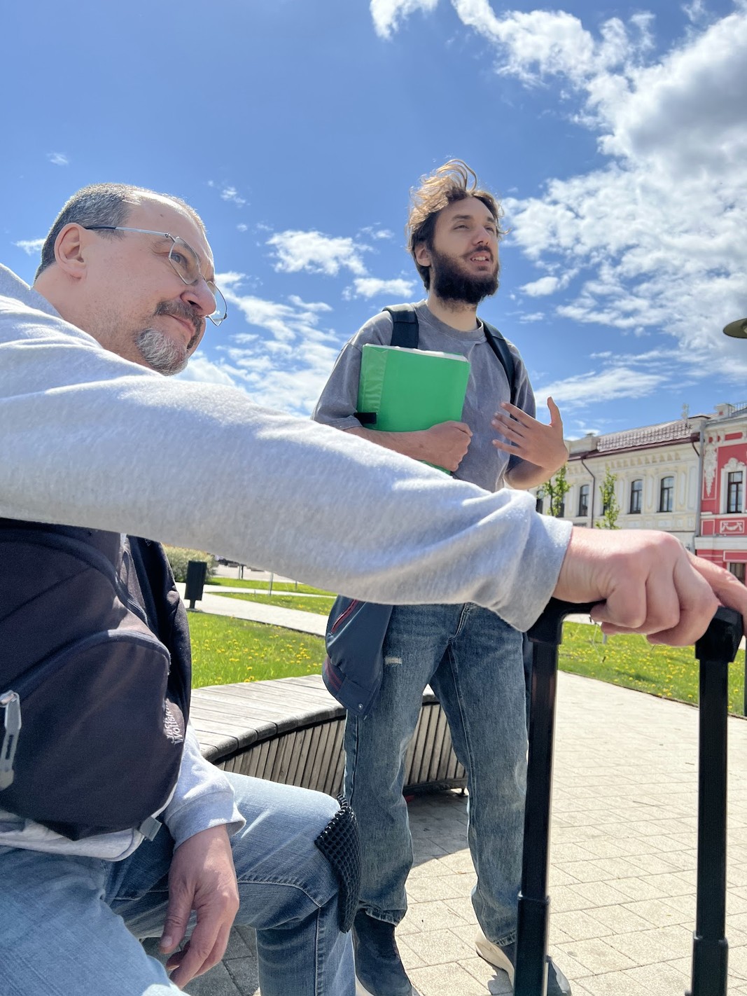 Экскурсию провел Дмитрий, очень доброжелательный, внимательный молодой человек, учел некоторые особенности нашей небольшой группы. Информация подавалась