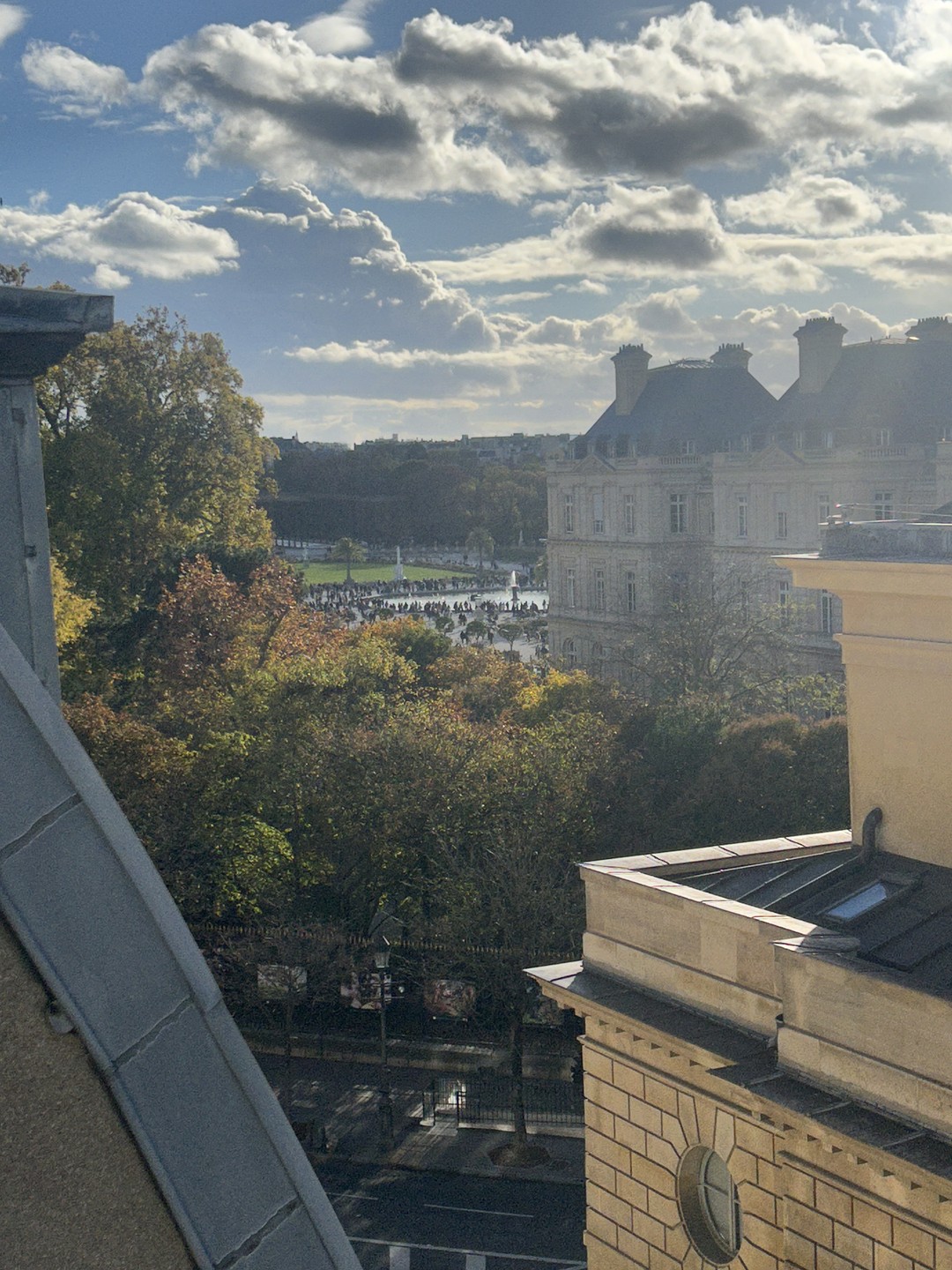 Очень атмосферная история - мы получили большое удовольствие) Яков интересный рассказчик, ему есть чем поделиться с