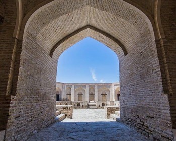Удивительный Самарканд: обсерватория Улугбека, комплекс Шахи-Зинда и мечеть Биби-Ханум