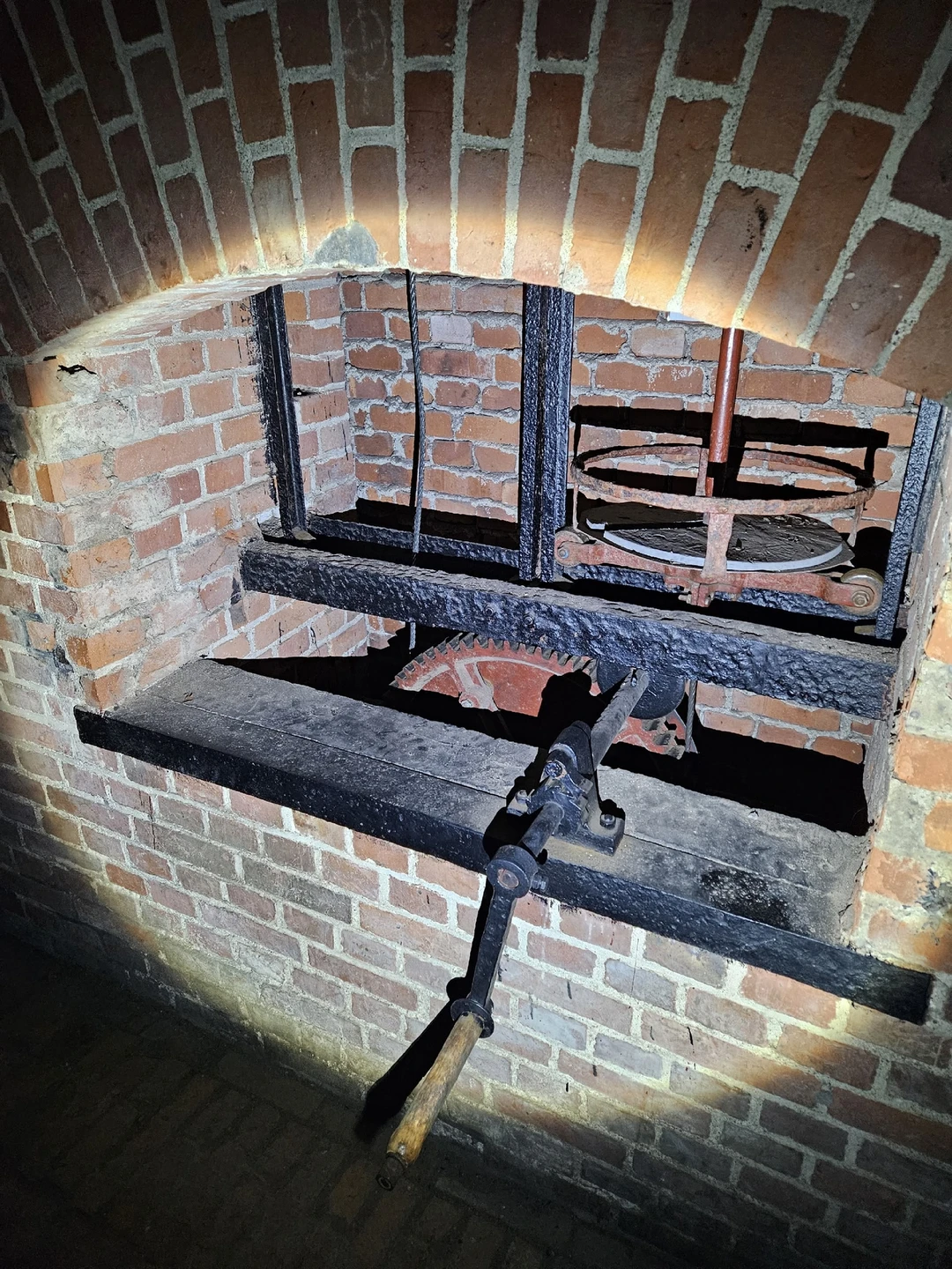 Ночная жизнь форта № 11 «Дёнхофф» (Светлана)