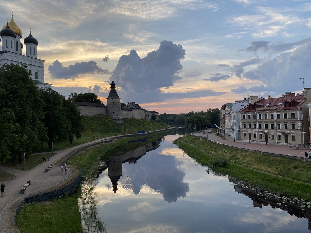 Мистика, легенды и чудеса вечернего Пскова (Сергей)