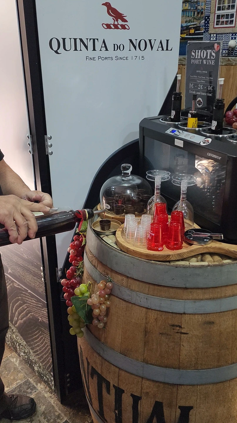 Это была наша первая поездка в Португалию, очень рады, что выбрали экскурсию от Елены: она смогла