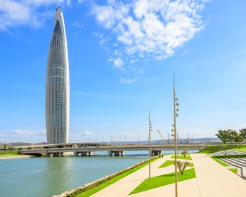 Знакомство со столицей, прибытие в Касабанку