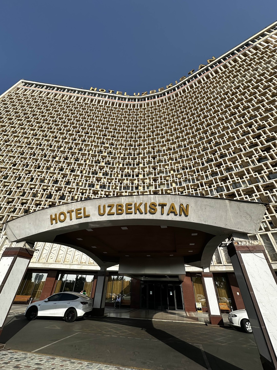 Ташкент 3 в 1: Старый город, Ташкент-Сити и обед в центре плова (Элина)