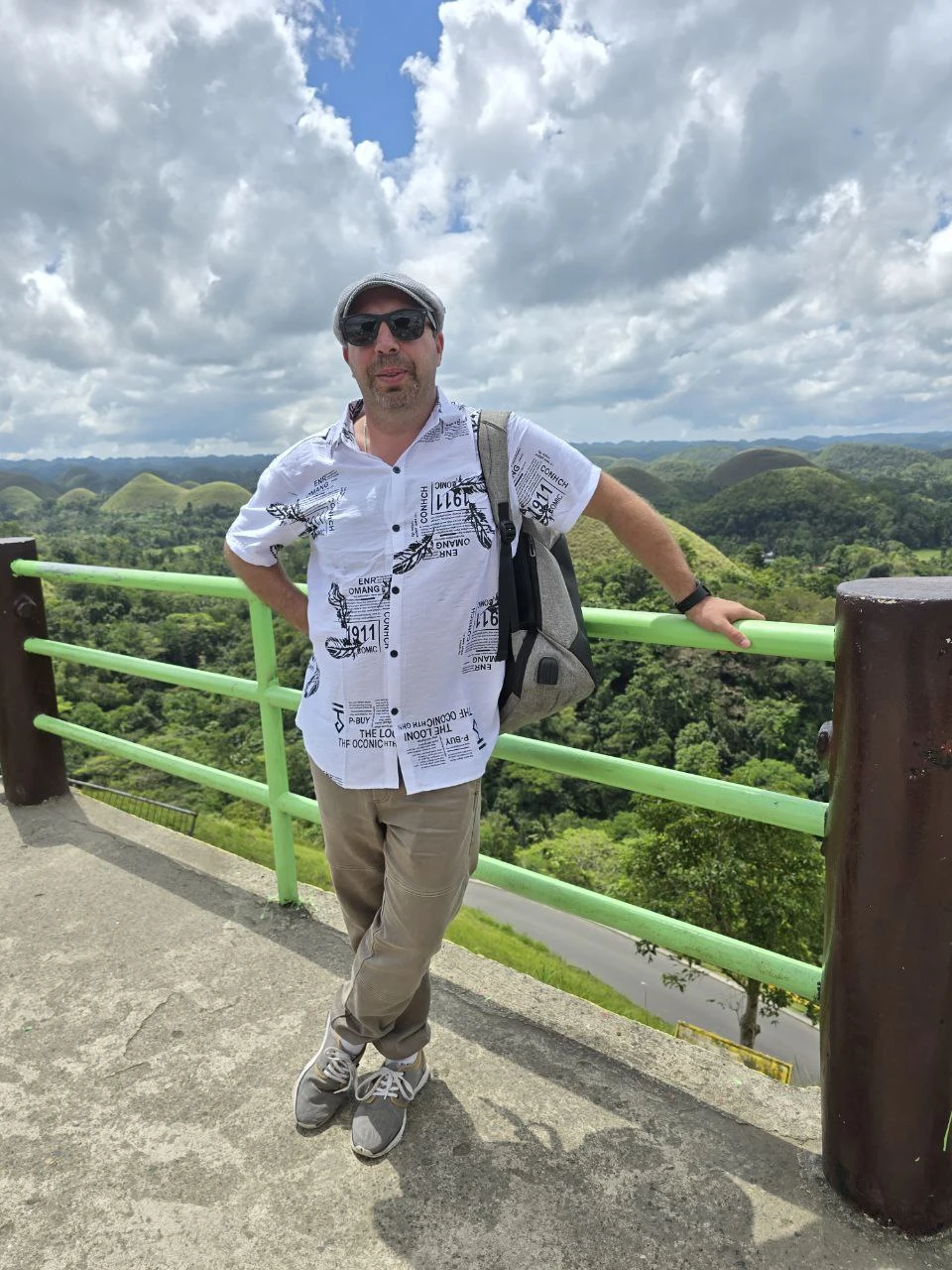 Отличный однодневный trip для знакомства с необычным островом. Отличная насыщенная, но неутомительная программа на весь световой