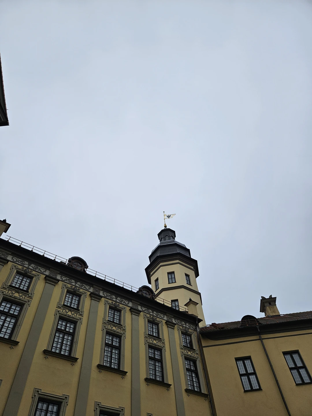 Трансфер из Минска к Мирскому и Несвижскому замкам и обратно (Светлана)