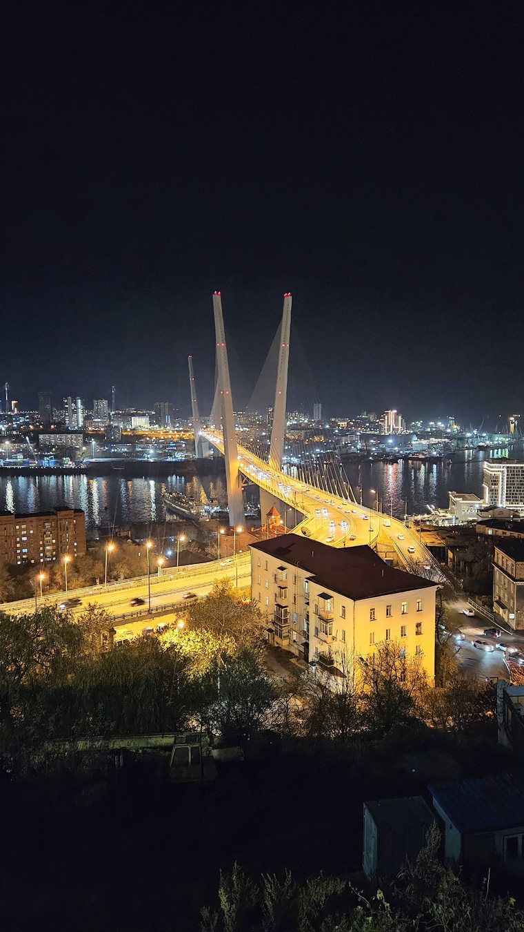 Фото Романтика ночного города — по Владивостоку на машине