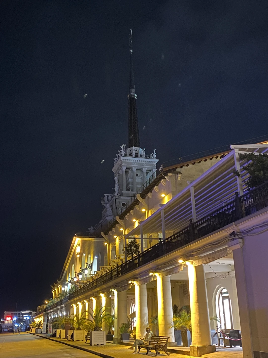 Нам очень повезло, что мы выбрали именно эту экскурсию! Мы получили такие разносторонние знания и впечатления