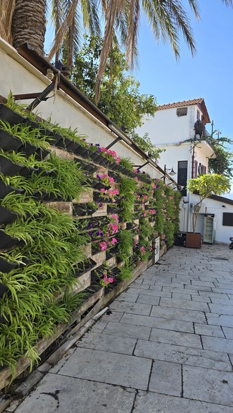 очень понравилось на экскурсии. но вот экскурсовод не очень хорошо шарит по русски, но это и