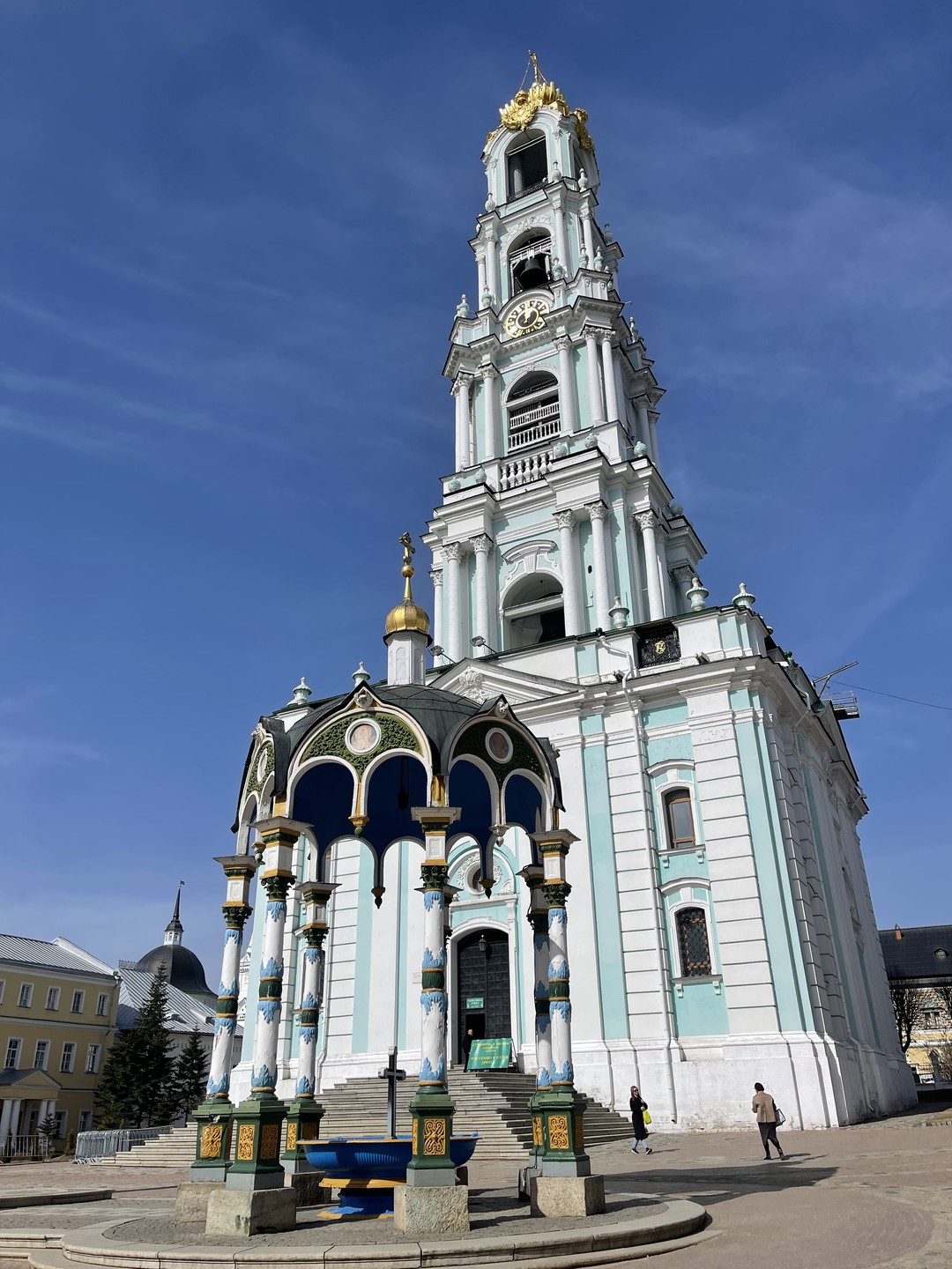 Внутренняя жизнь Троице-Сергиевой лавры (Татьяна)