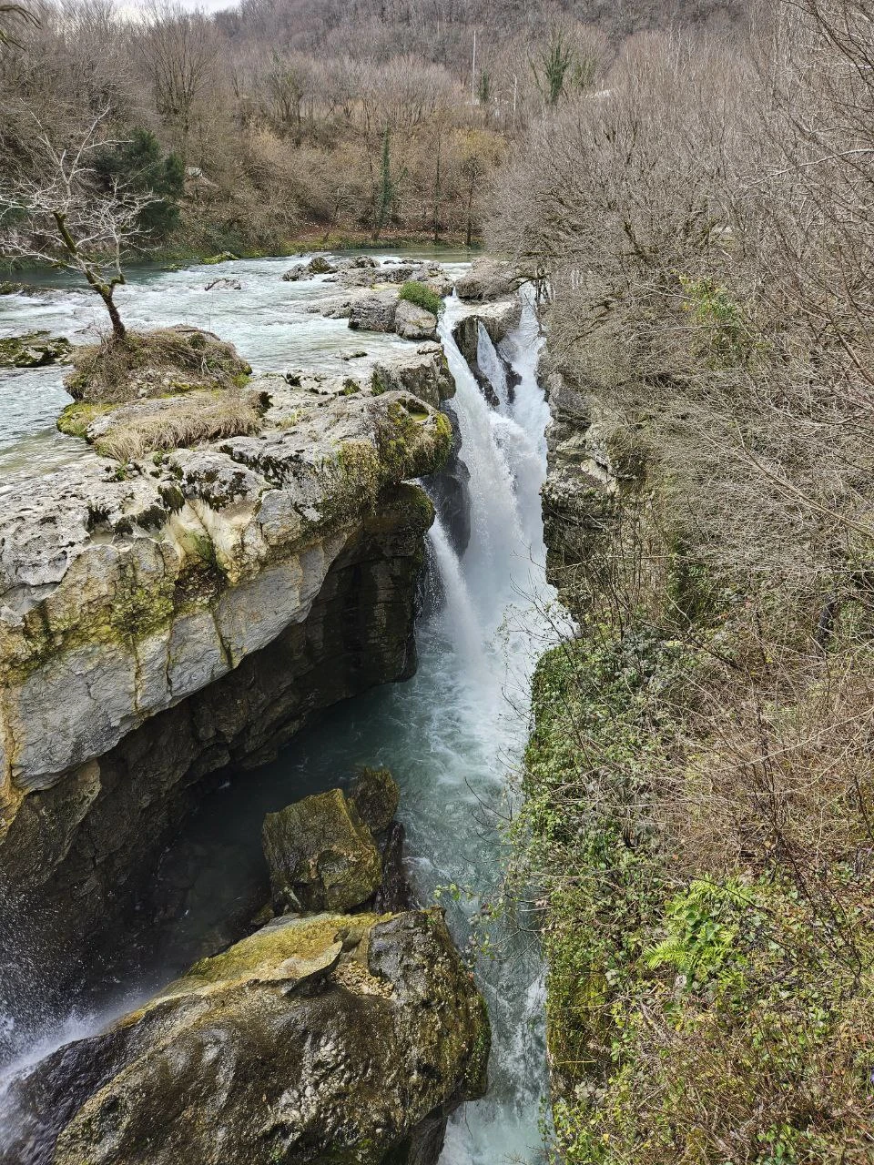 Мартвильский каньон, чёрные пески Уреки и пещера Прометея - из Батуми (Антония)