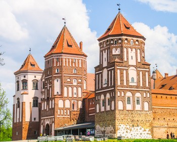 Мирский замок, экскурсия по Минску и отъезд
