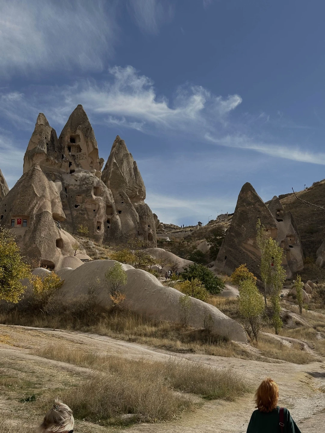 Атмосферная поездка. Салтан бог🤍 спасибо. Было очень интересно. Номер очень атмосферный