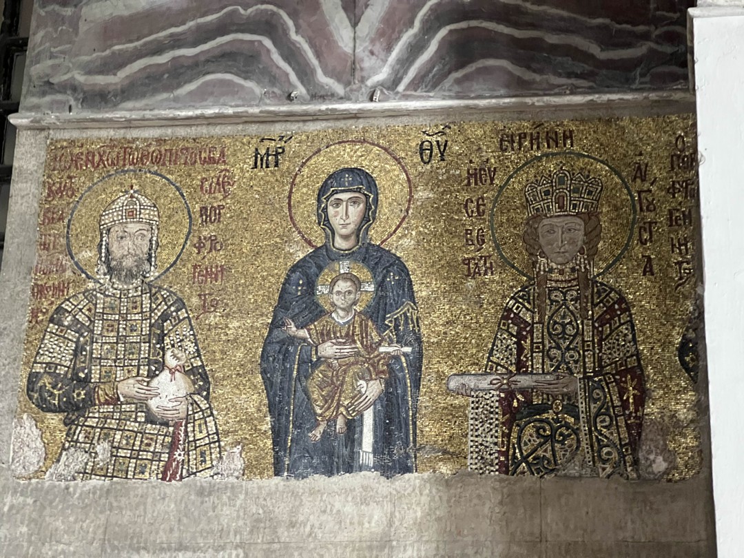 Экскурсия с профессиональным гидом во дворец Топкапы (с посещением гарема) (Елена)