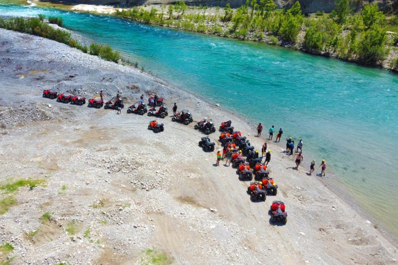 Активное комбо: зиплайн, рафтинг, джип-сафари, и багги или квадроциклы
