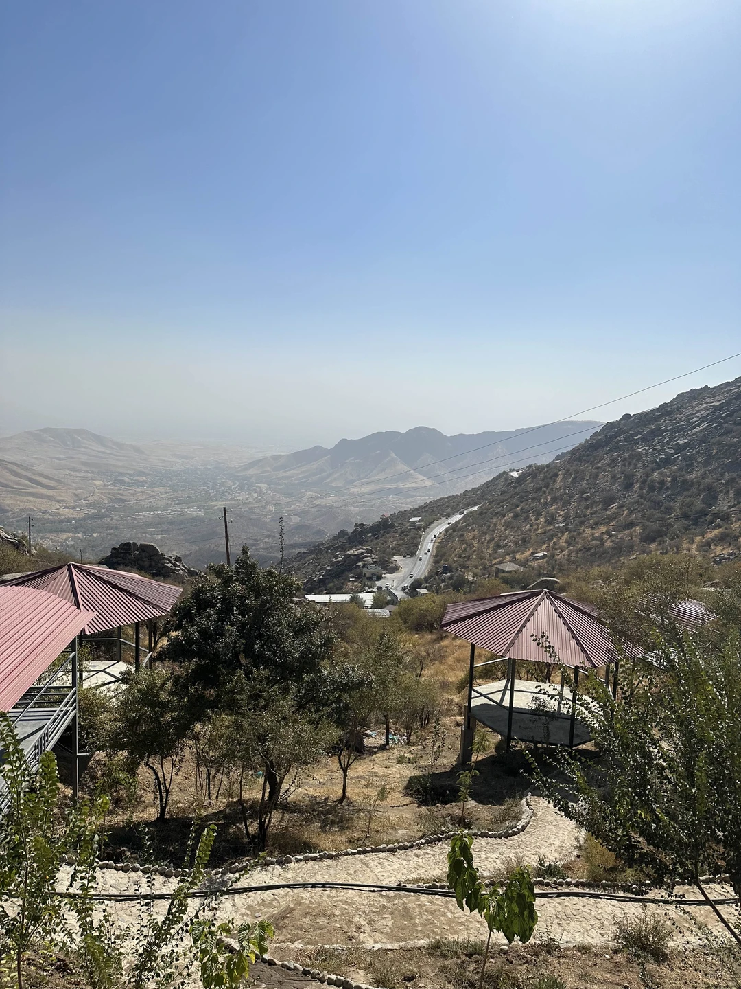 Были в октябре на экскурсии. Нам все понравилось, гид Фируз очень интересно рассказывал о местном быте и местах куда мы заезжали