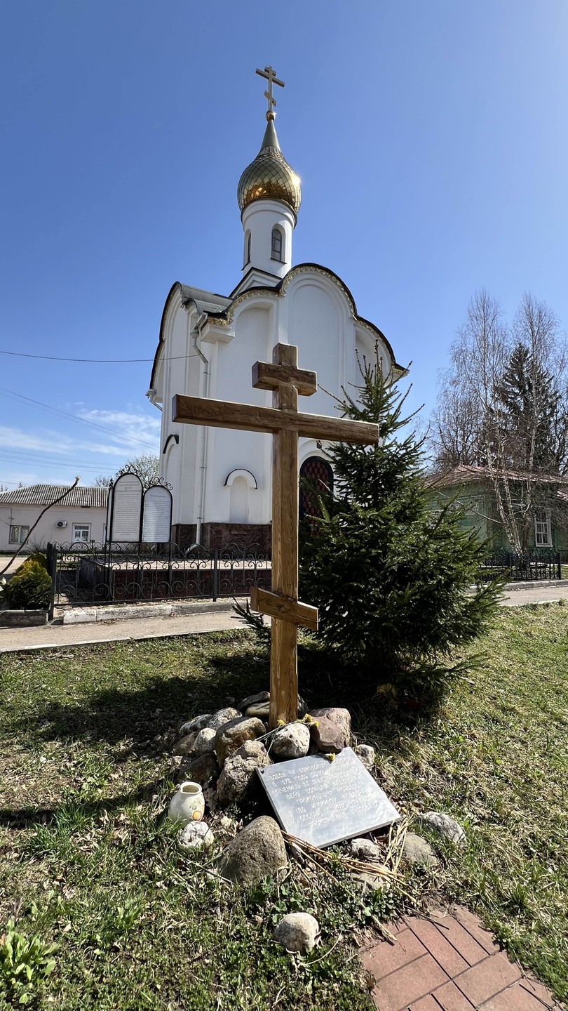 Спасибо Александру за знакомство с Боровском, в том числе с прекрасным творчеством художника Владимира Овчинникова! Было