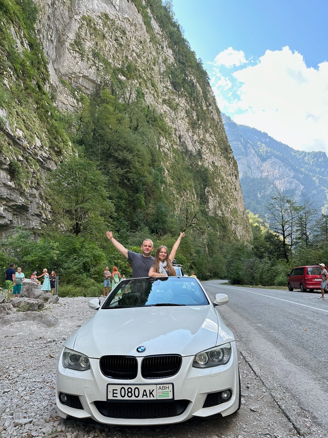 Адгур просто красавчик! Иначе не скажешь) нам с женой очень и очень понравилось, да так что