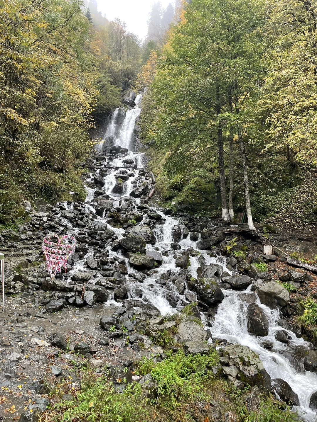 Добрый день! Чудесная поездка благодаря которой я влюбилась в Абхазию!! Нашими гидами были Рубен и Татьяна!