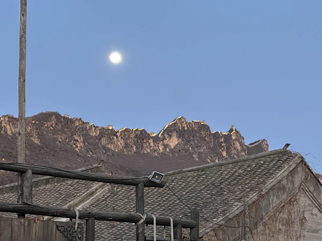 Путешествие сквозь века: из Пекина - к участку стены Симатай и водному городку Губэй (Полина)