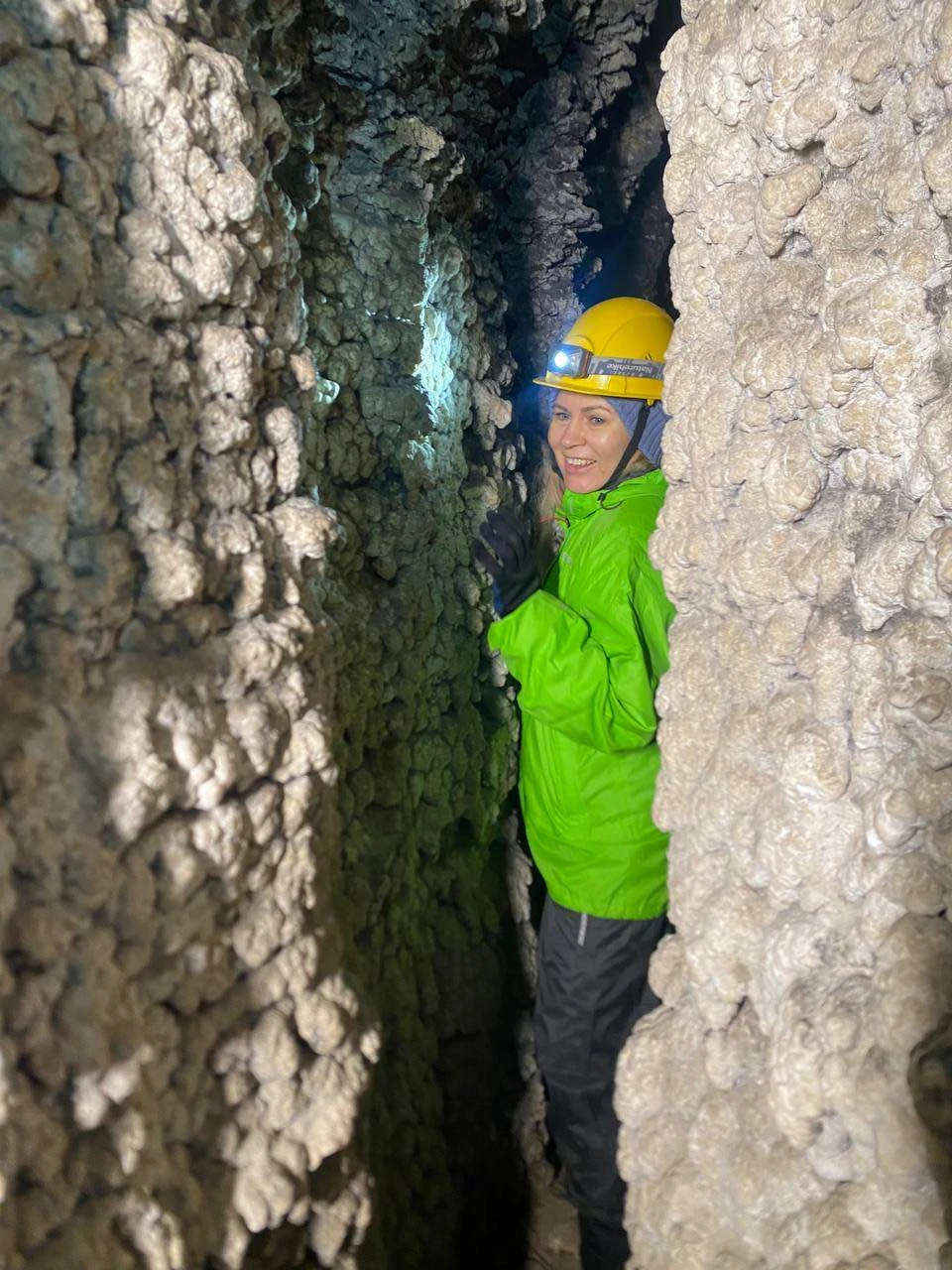 Шикарное приключение у нас получилось. Дождь с туманом не смогли нас остановить. А желтые каски которые