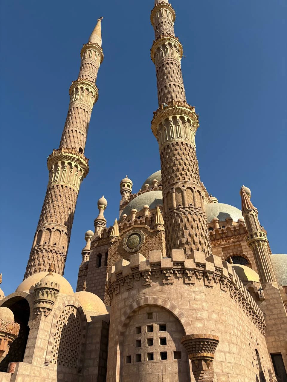 Экскурсии с Анастасией - это восторг! Очень приятная и легкая в общении девушка! Фотопрогулка была легкой