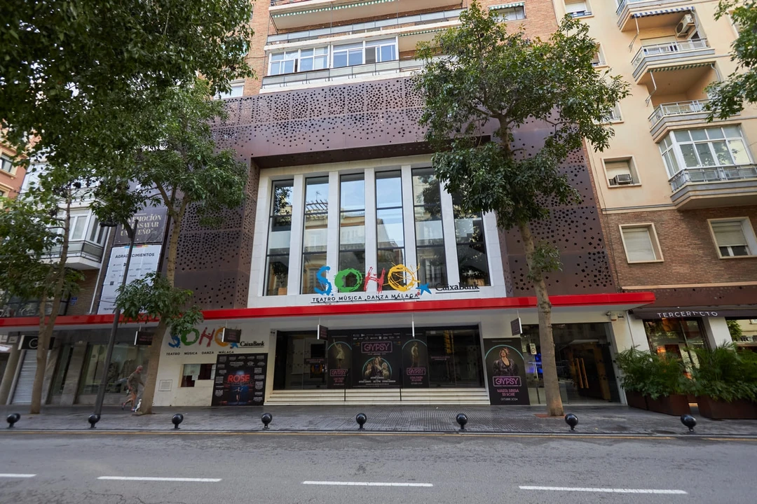 малага находится