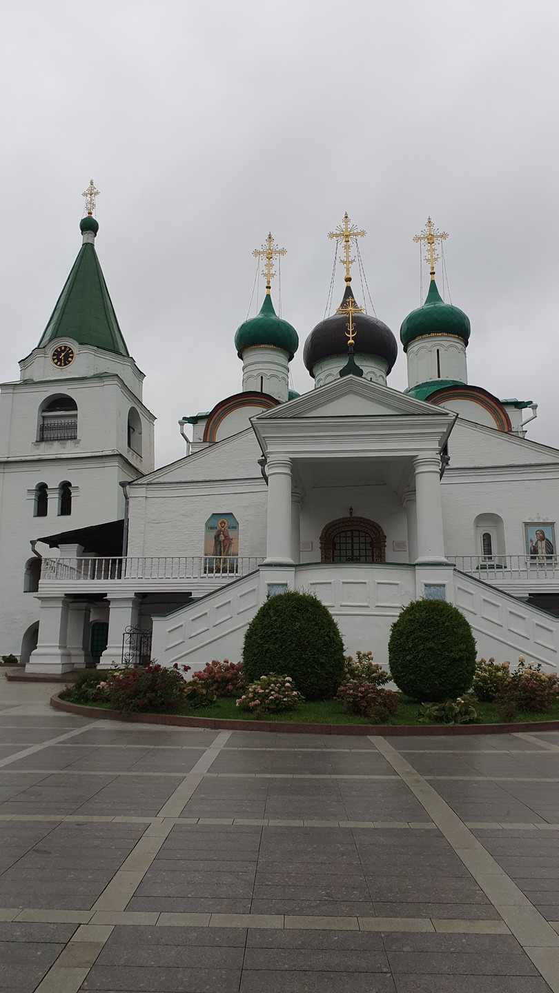 По Нижнему Новгороду - на авто (Аверьянова)