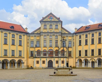 Замки Мира и Несвижа