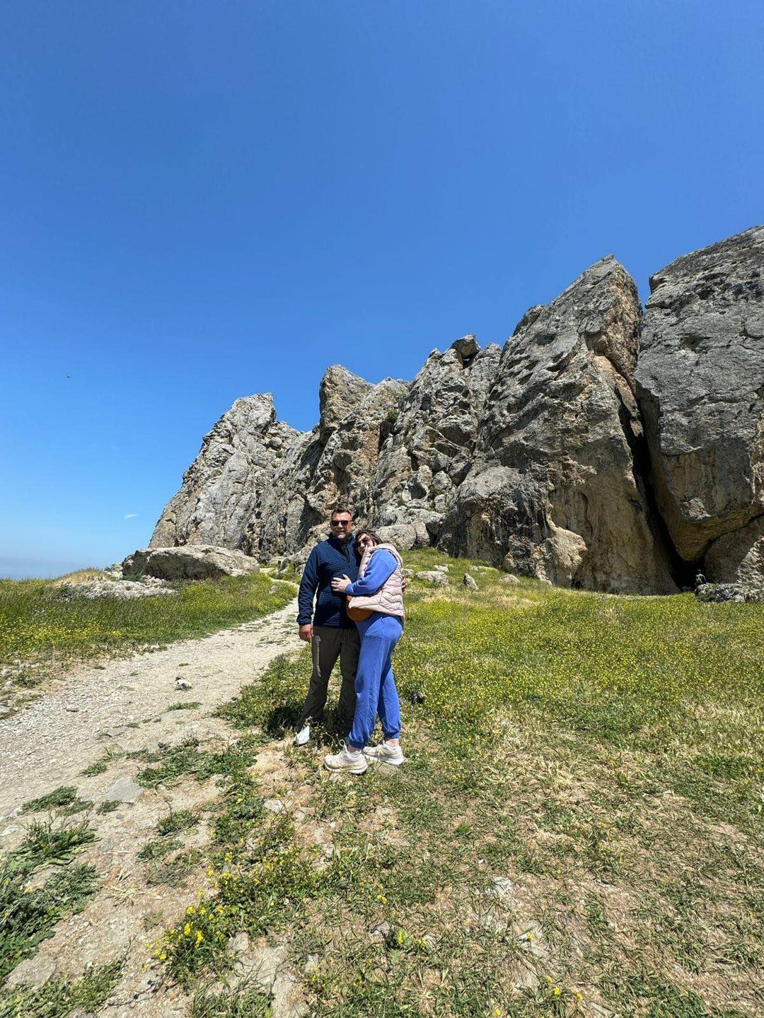 Хочу выразить огромную благодарность нашему гиду Шагину,наверное благодаря ему, его любви к Азербайджану, он влюбил нас