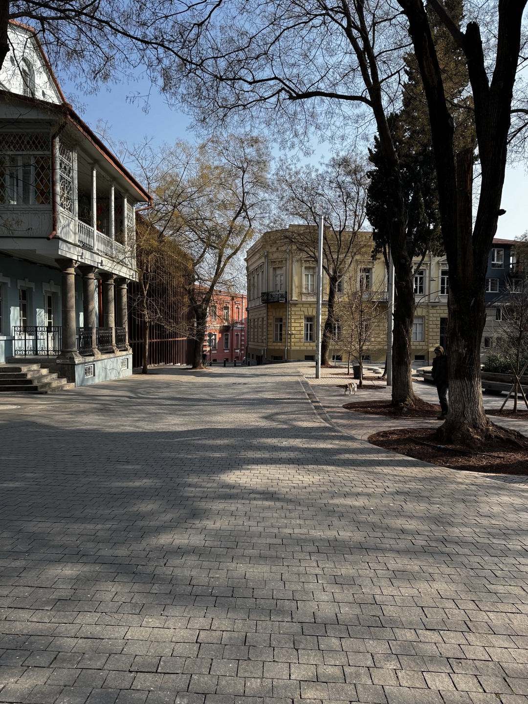 Спасибо большое Григолу! Экскурсия очень понравилась, всё было интересно и познавательно. Прошли очень много мест с