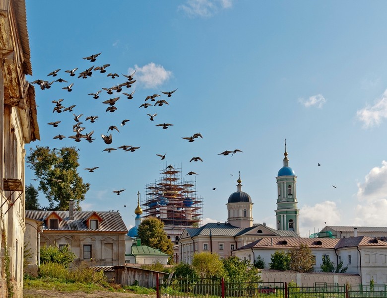 Фото - Экскурсия: "Оптина пустынь и Шамордино: культовые святыни Калужской области"