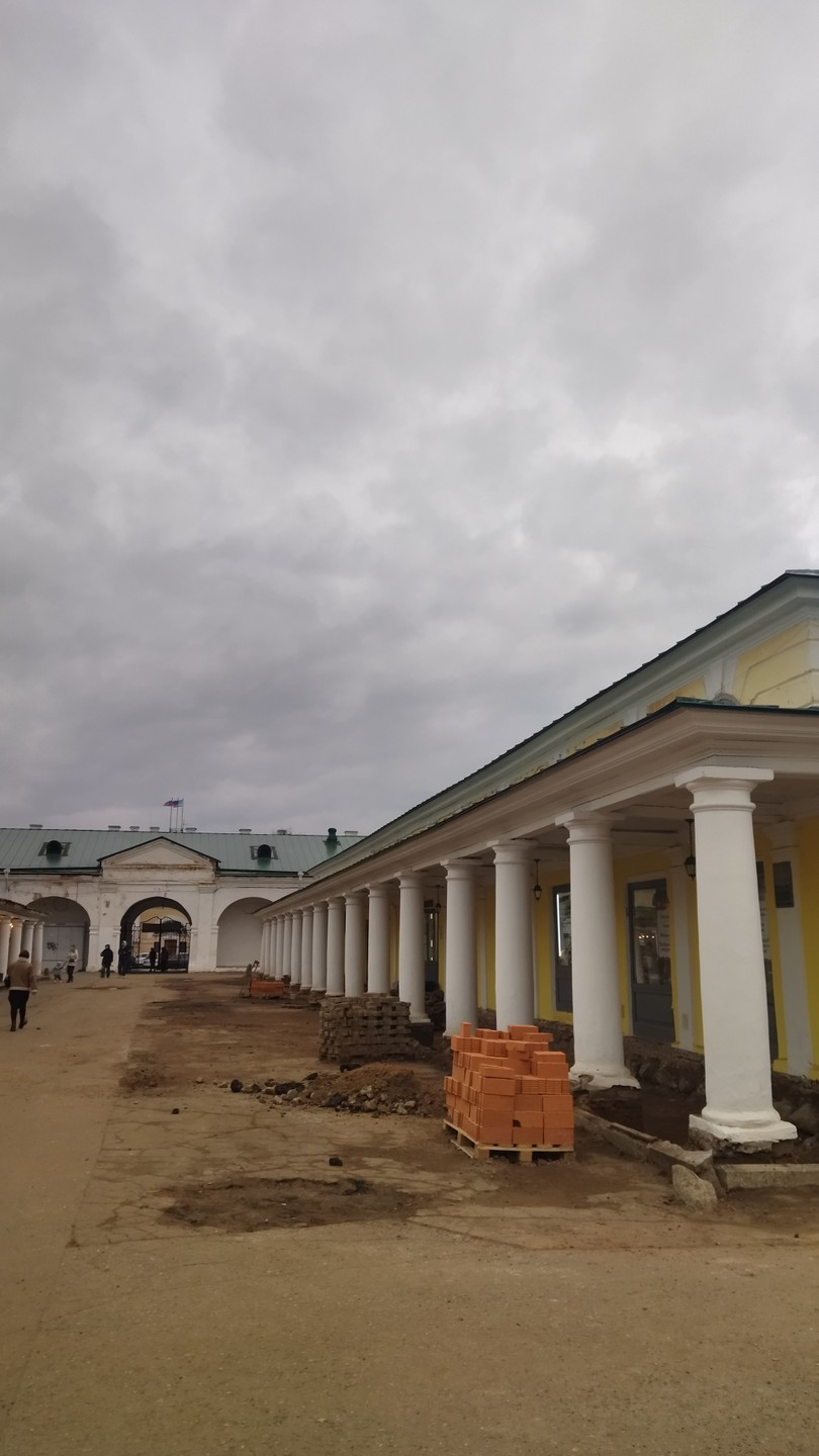 Были на экскурсии 03.11. с Никитой, интересно и познавательно, всех ждал, на всё вопросы отвечал. Молодец)