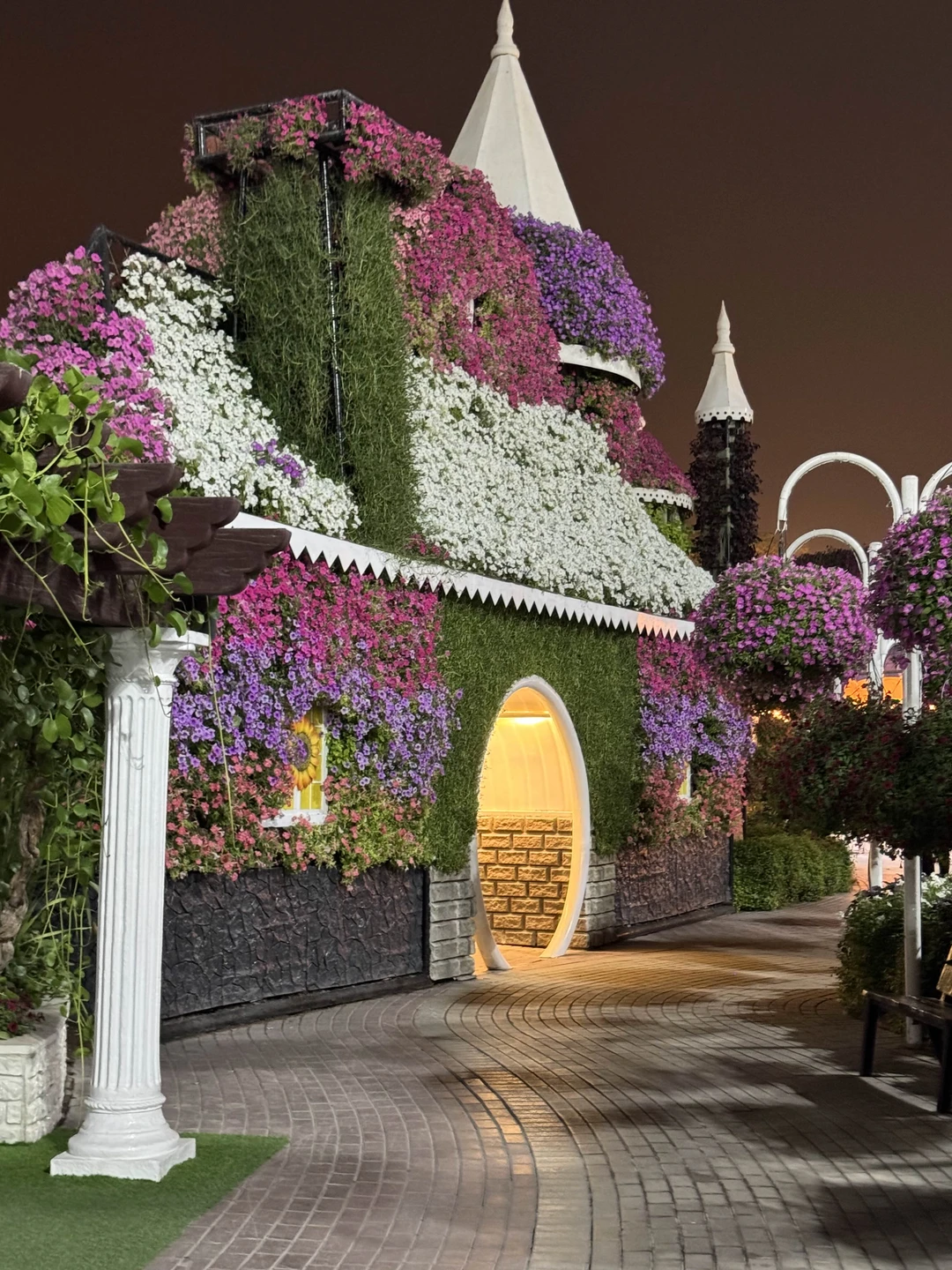 Вчера ездили на экскурсию с Шахзодом, прибываем в восторге еще и сегодня, разглядывая яркие фоточки! Хочется