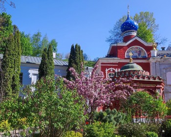 Изборск и Печоры