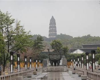 Холм Тигра, пагода, музей или сад