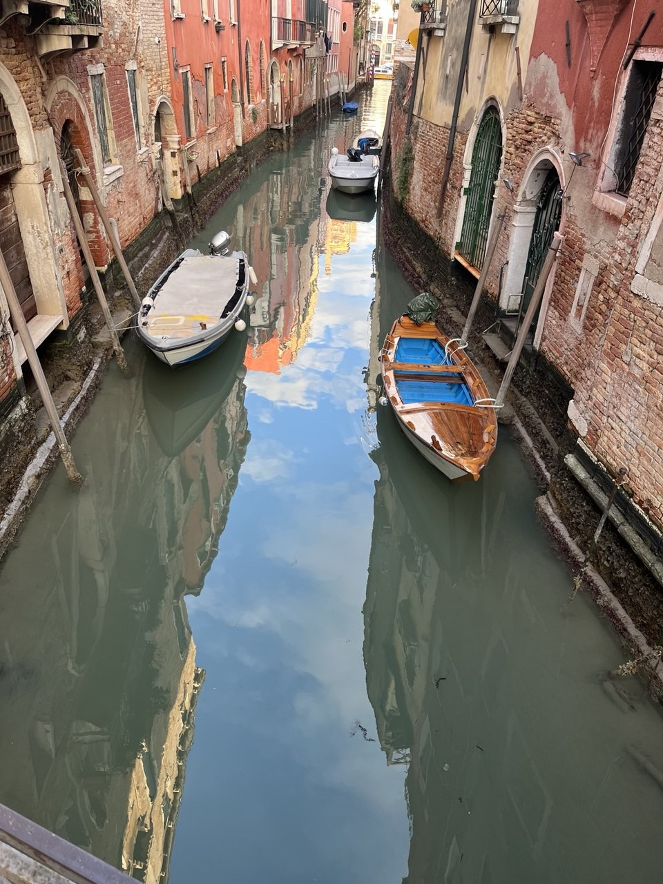 С огромной благодарностью Варваре за чудесно проведенное время в Венеции! Варвара отличная рассказчица, прекрасный гид, прекрасная