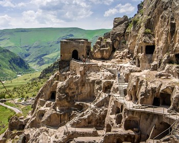 Боржоми, крепость Рабат, Вардзиа