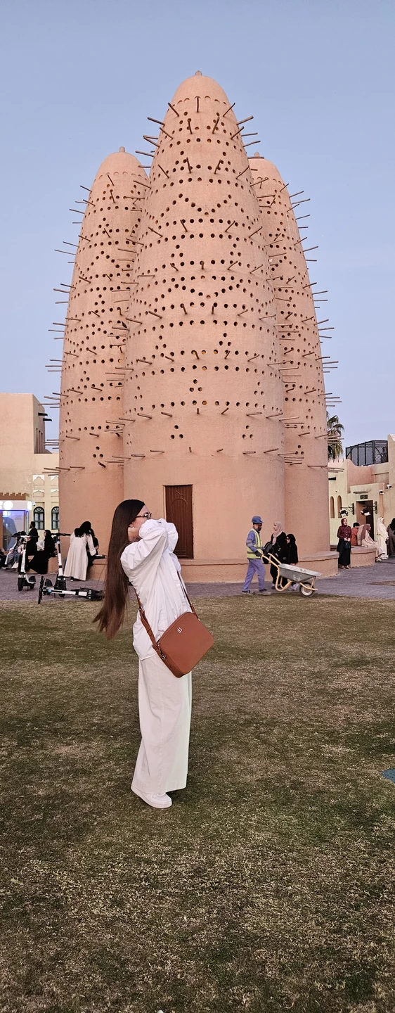 Экскурсия у нас получилась приватная только для нас двоих с мужем, очень переживала что группа не