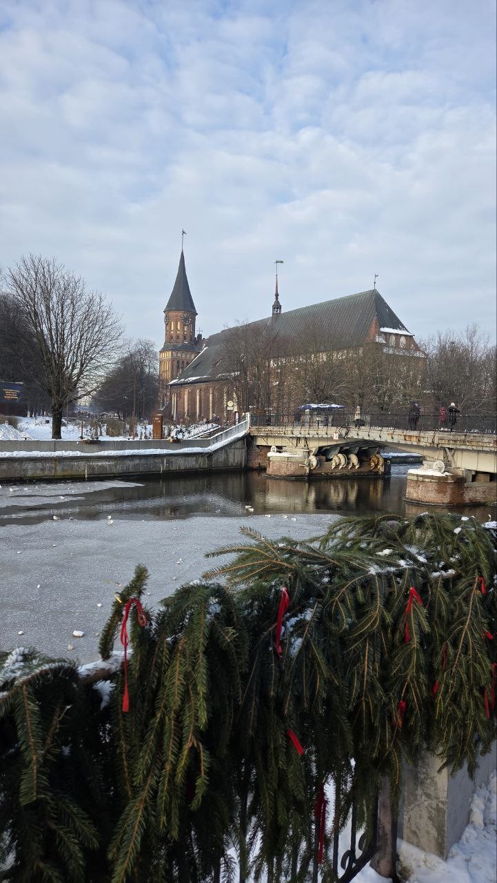 Отличная экскурсия! Прошла на одном дыхании, Евгений прекрасный рассказчик, с очень обширным кругозором и огромными знаниями
