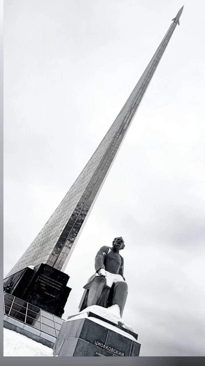 Очень понравилась экскурсия — лёгкая, тёплая по атмосфере и при этом действительно познавательная. Маршрут отлично продуман: