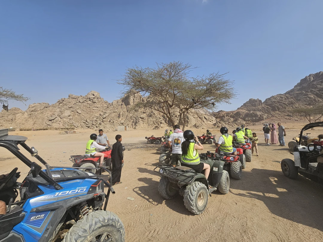 На квадроциклах в группе: сафари в Шарм-эль-Шейхе (Владислав)