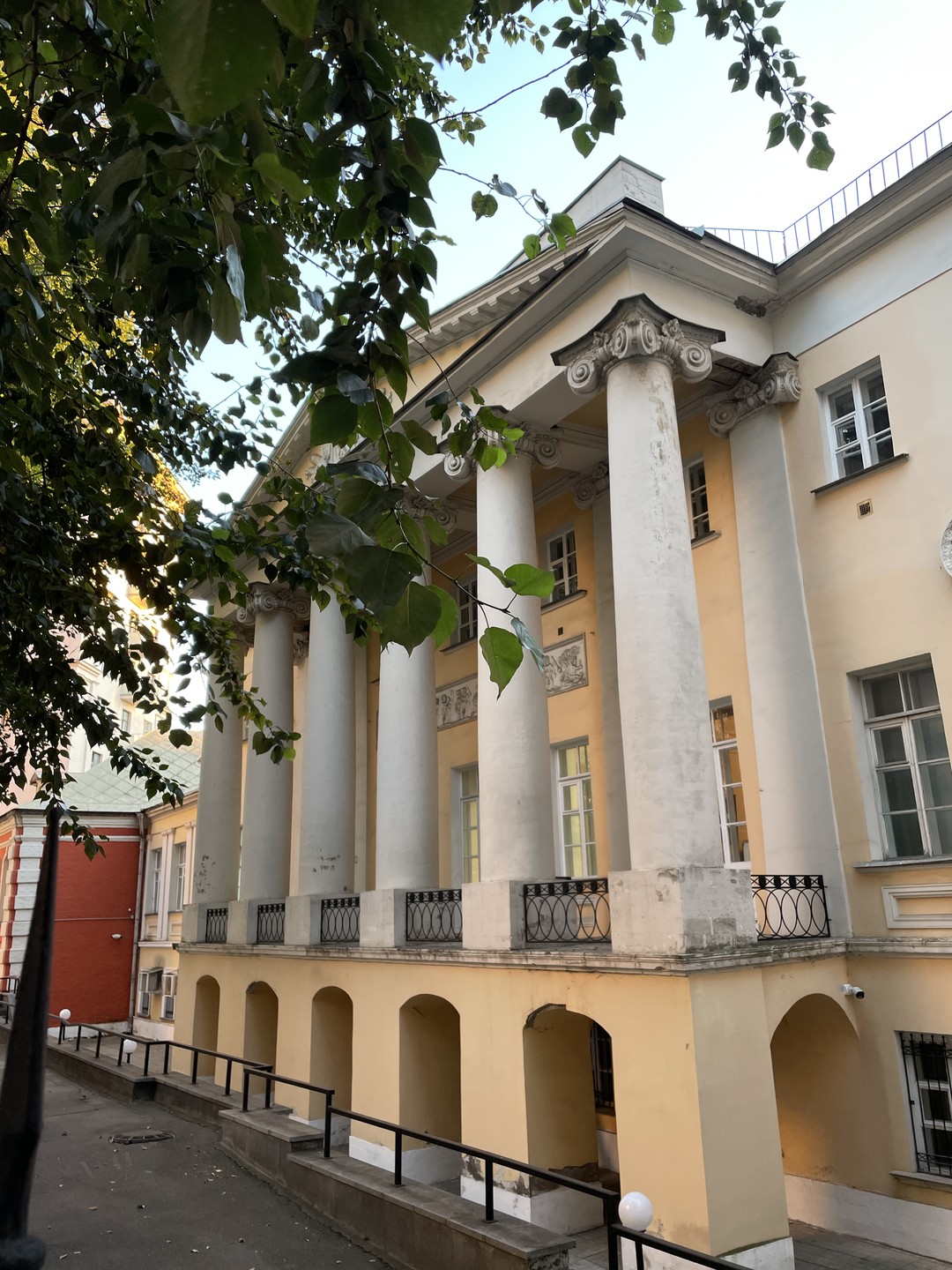 Леденящие кровь мифы, легенды и трагедии старинной Москвы (Елизавета)