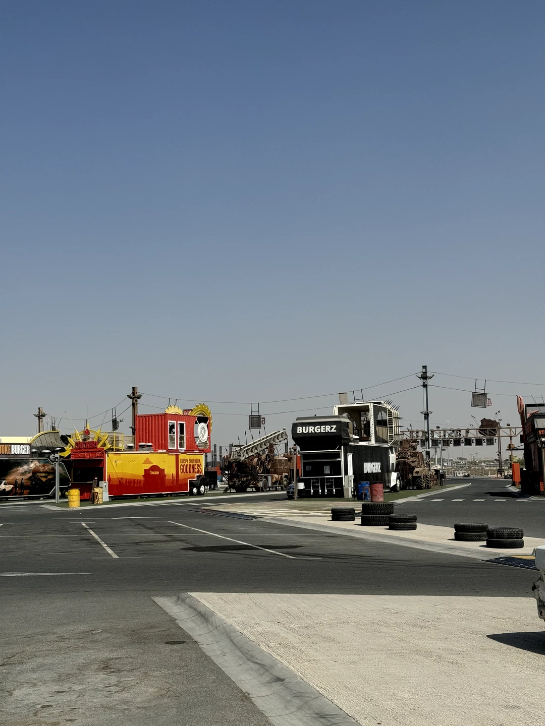 28 сентября ездили на экскурсию в Абу-Даби с гидом Нодиром!