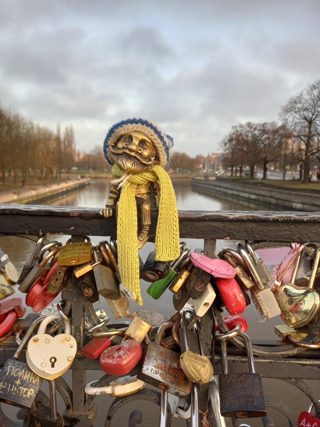 Огромное спасибо Надежде! Незабываемая экскурсия и гид) приятная, эрудированная девушка, полностью соответсвующая эпохе сделала день знакомства