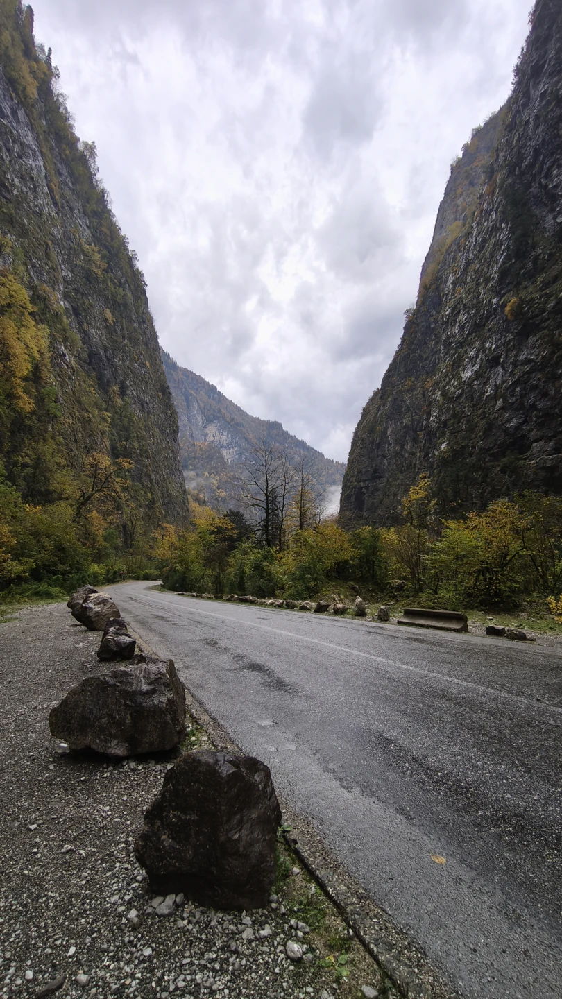 Мой первый опыт на tripster. Не люблю организованные экскурсии, но хотелось совместить переезд от границы до