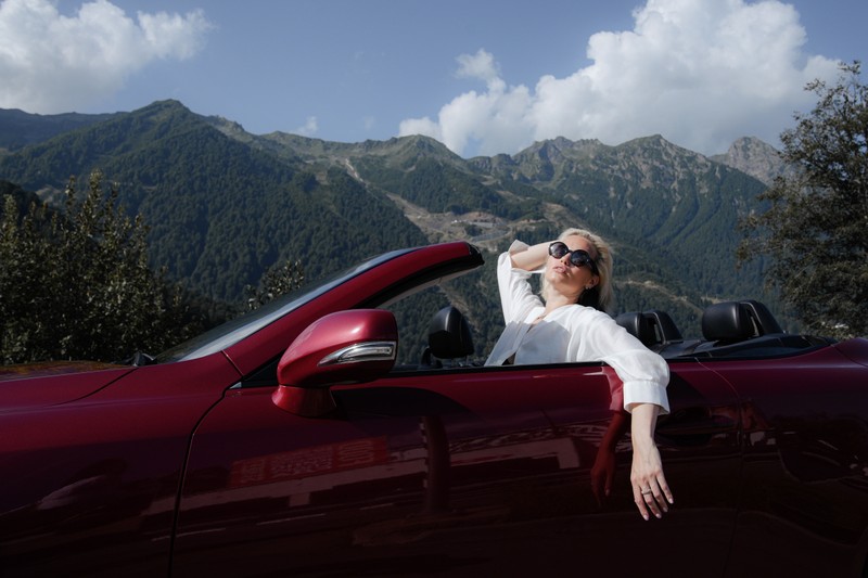 Фототур в Красную Поляну на кабриолете Lexus